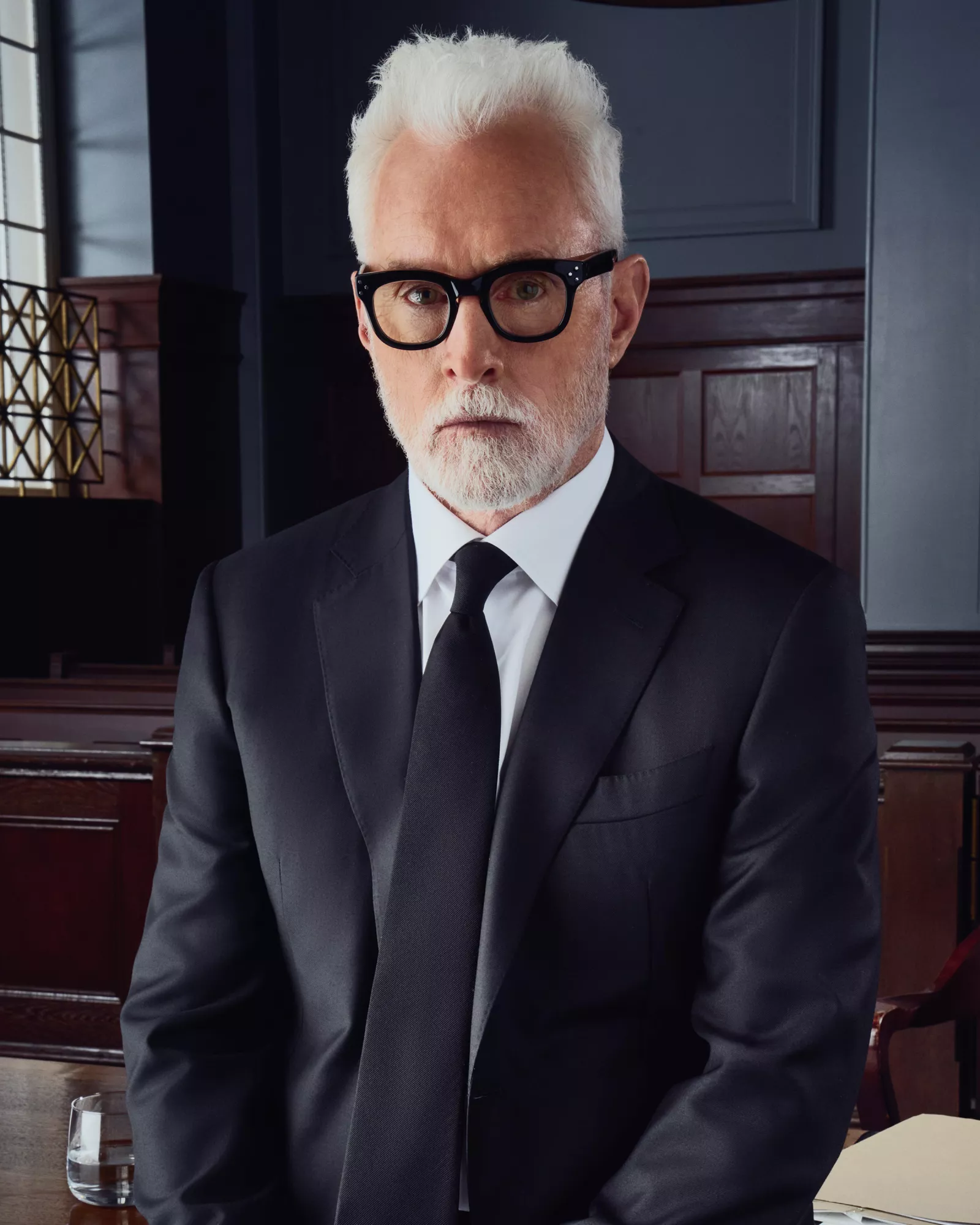 THE RAINMAKER -- Season 1 -- Pictured: John Slattery as Leo Drummond in The Rainmaker. Photo Credit: Christopher Barr/USA Network © 2025 VERSANT MEDIA. All Rights Reserved