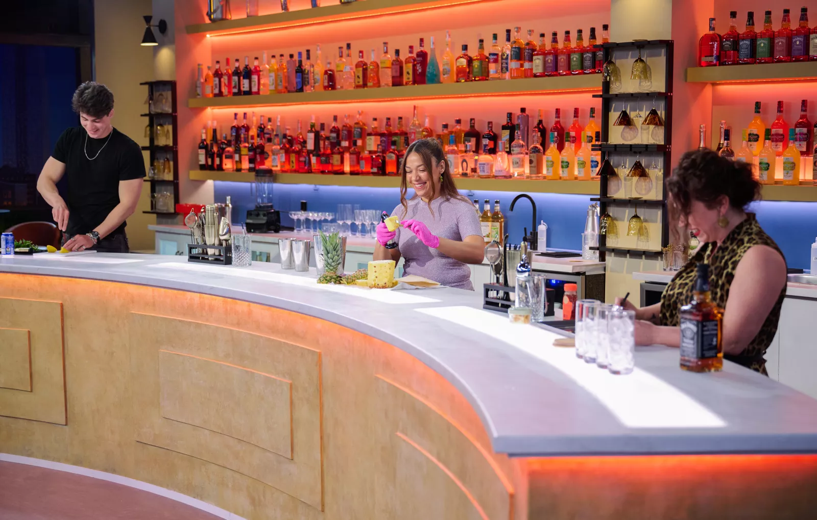 Guest mixologists on Cocktail Wars on E! Photo Credit: Scott Gries/E! Entertainment © 2026 VERSANT MEDIA. All Rights Reserved.
