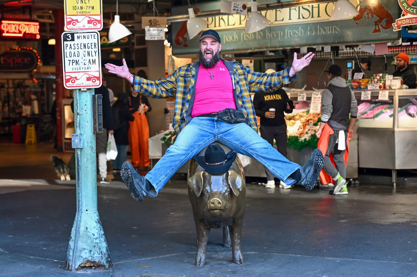 Braun Strowman visits Houston in Everything On The Menu with Braun Strowman on USA Network. Photo credit: Amy Mikler/USA Network © 2026 VERSANT MEDIA. All Rights Reserved.